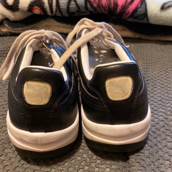 Sneakers - Picture 3 of 3